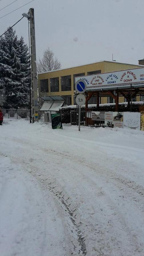 Mezőkövesd Grill Terasz Etterem Es Szallashely מראה חיצוני תמונה